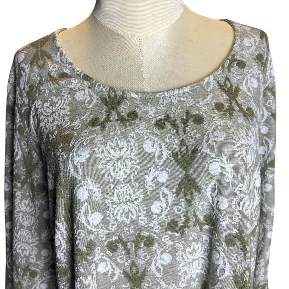 Rose & Olive 2X top sage Green‎ tunic style plus size woven fabric - Picture 2 of 6